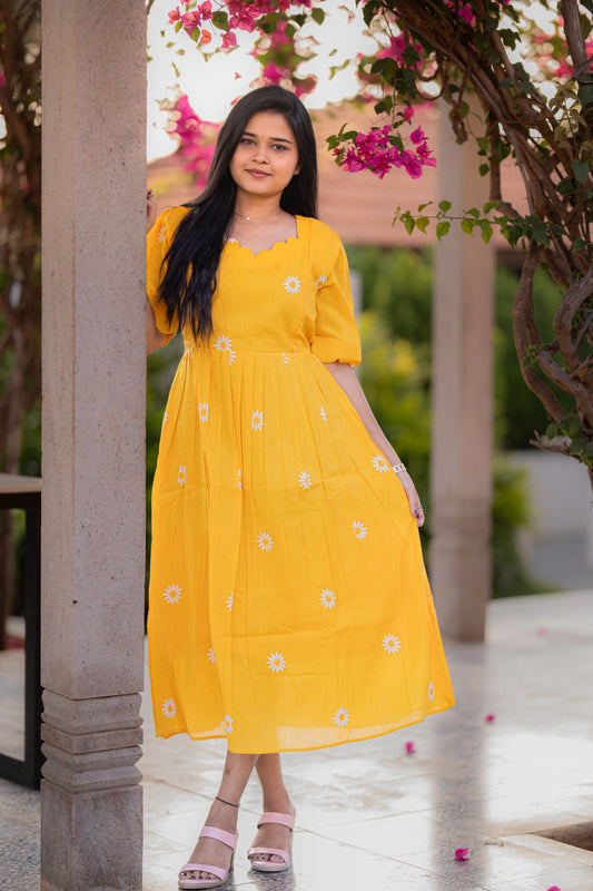 Azhagi premium cotton maternity kurti