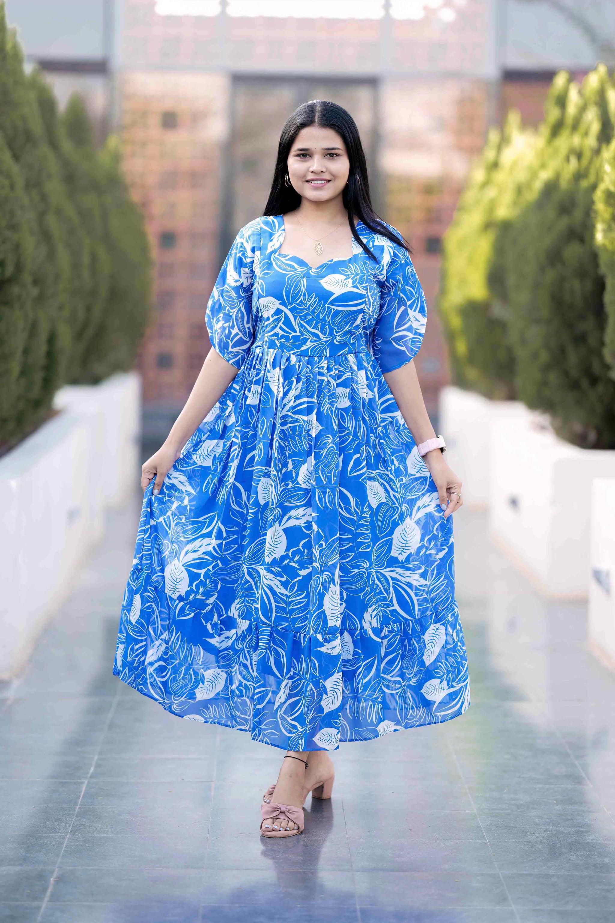 varnika premium georgette maternity kurti