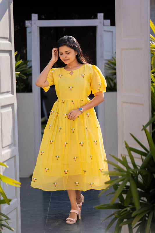 Iyal premium mul chanderi maternity kurti