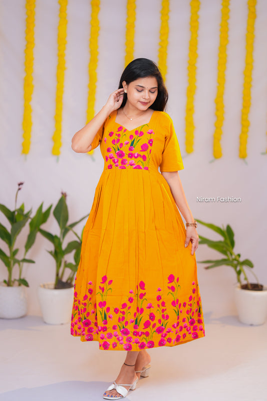 Aadhirai premium cotton maternity kurti
